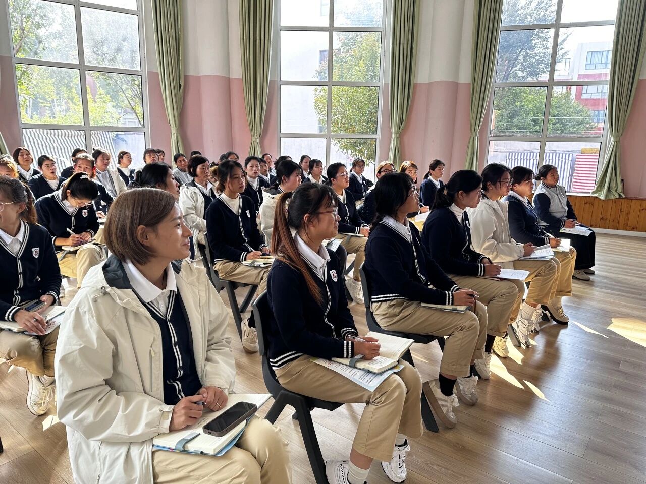 1760959047712.jpg 1760959047712.jpg